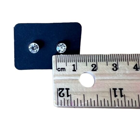 Jewelry set necklace and stud earrings layered rhinestones gold tone - Picture 9 of 9